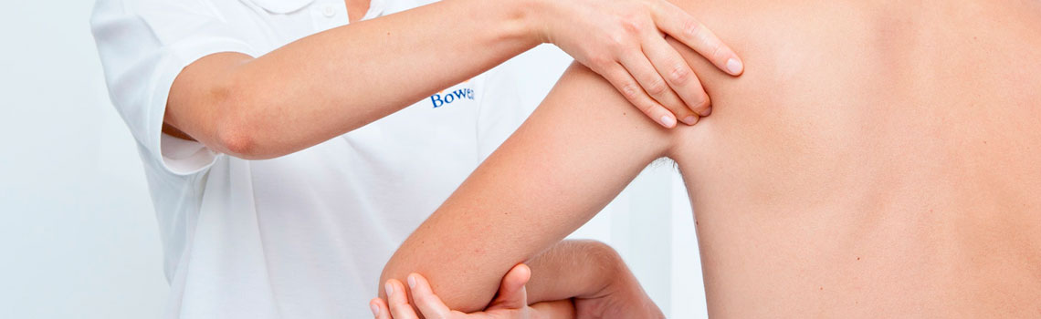 Bowen Therapist treatment for frozen shoulder